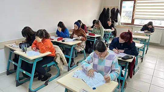 Genç KAYMEK'ten öğrencilere sınav hazırlığında destek