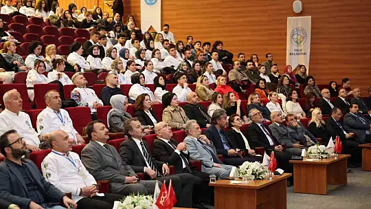 Genç şef adayları ödüllerini aldı