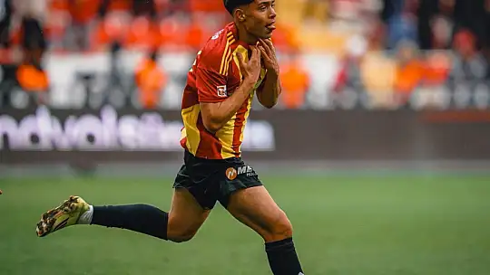 Genç Talha'dan altın vuruş