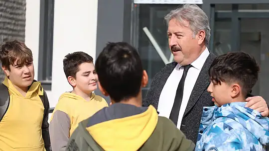 Gençler istedi, Başkan Palancıoğlu yaptı