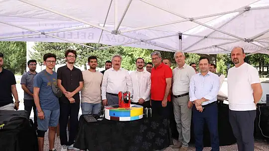 Gençlerin geleceği Melikgazi'nin destekleriyle yükseliyor