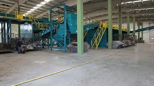 Geri dönüşümde Türkiye birincisi olan Kocasinan, 92 bin ağacın kesilmesini önledi