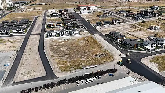 Gesi Fatih mahallesinde yol çalışmaları devam ediyor