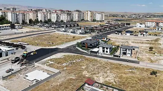 Gesi Fatih mahallesinde yol çalışmaları devam ediyor