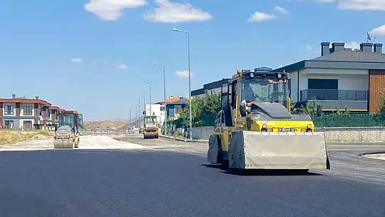 Gesi Fatih mahallesinde yol çalışmaları devam ediyor