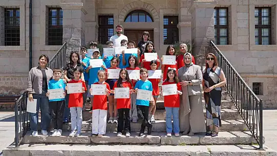 Gesi Kamp Merkezi muhteşem doğasıyla İngilizce kampı öğrencilerine ilham oldu