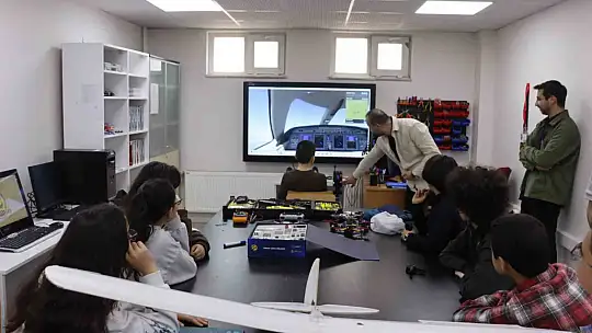 Gökyüzünün gelecekleri GÖKTİM'de yetişiyor