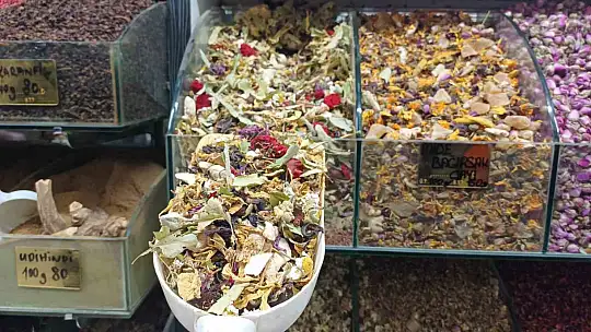 Grip ve geçmeyen öksürüğe akgünlük sakızı tavsiyesi