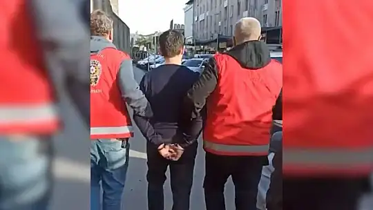 Güven Timi, 6 yıl 4 ay kesinleşmiş hapisle aranan FETÖ üyesini yakaladı