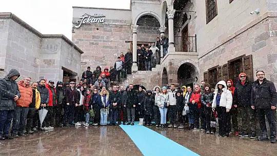 Güzellikleri yerinde gördüler