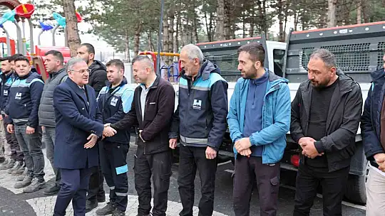 Hacılar Belediyesi personeli mesai başlangıcında bayramlaştı