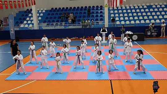Hacılar'da yaz spor okulları coşkuyla açıldı