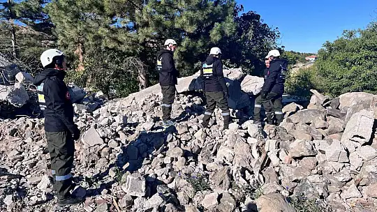 Hacılar'dan deprem tatbikatında örnek performans