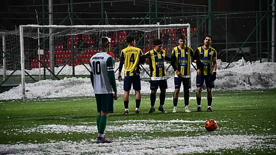 Hacılar Erciyesspor 3 puanı 4 golle aldı