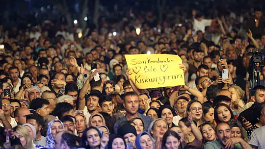 Hakkı Bulut, Kayseri'de sevenleriyle buluştu