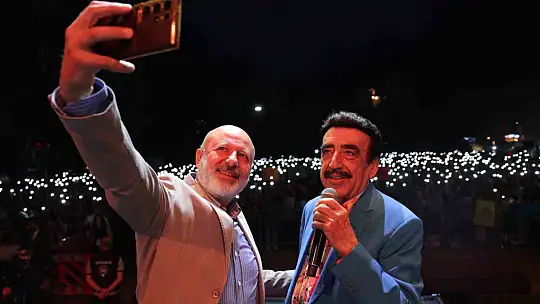 Hakkı Bulut, Kayseri'de sevenleriyle buluştu