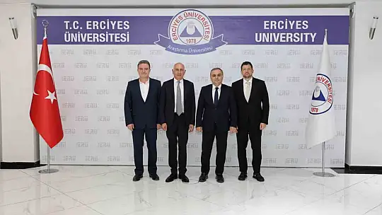 Hayırsever iş insanı Asım Kibar, ERÜ'de anıldı