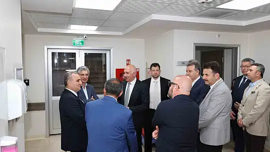 Hayırsever iş insanı Asım Kibar, ERÜ'de anıldı