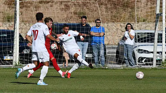 Hazırlık maçı: Kayserispor: 2 - Ümraniyespor: 1