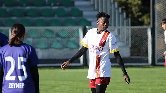 Hem şampiyon, hem de gol kraliçesi