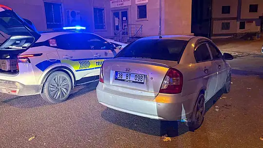 Her yolu denedi ama polisten kaçamadı