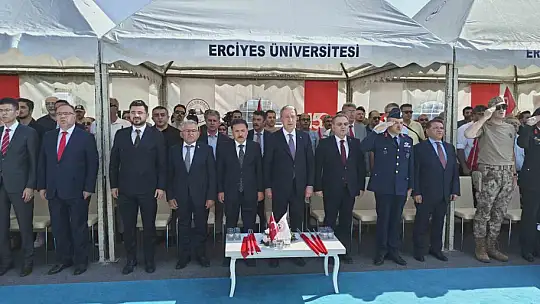 Hulusi Akar: 'Bu ihaneti asla kabul edemeyiz'