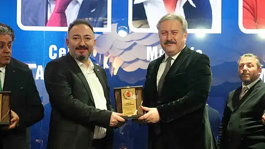 Hulusi Akar: 'En son teröristi etkisiz hale getirinceye kadar mücadelemiz devam edecek'