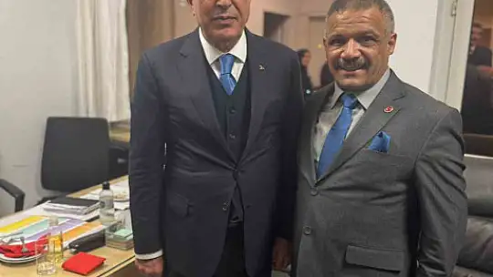 Hulusi Akar'dan AKİB yönetimine teşekkür