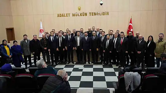 Hüseyin Okandan mazbatasını aldı