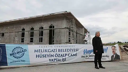 Hüseyin Özal Cami yaz sonunda ibadete açılacak