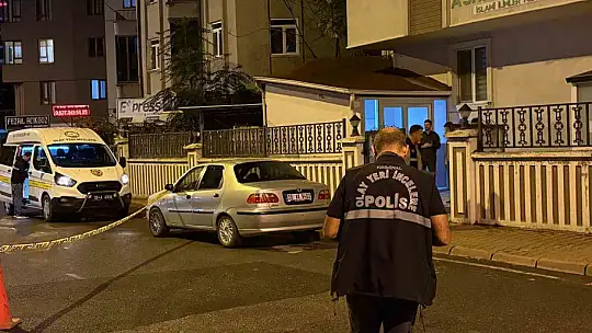 Husumetlisinin babasına ait otomobili kurşunladılar