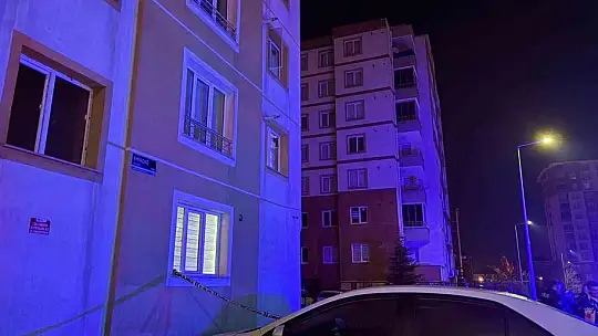 İkinci kattan düşen yaşlı kadın hayatını kaybetti