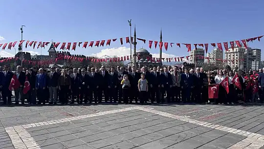 İl Milli Eğitim Müdürü Esen: 'Dün olduğu gibi bugün de güvenli limanlarımız okullarımızdır'