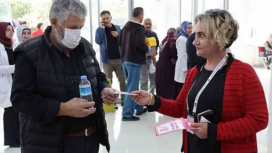İl Sağlık Müdürü Erşan: 'Risk grubundaki vatandaşlarımızı tesislerimize bekliyoruz'