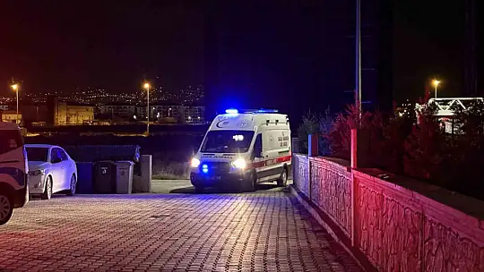 İntihara kalkışan kadını ekiplerin hızlı müdahalesi kurtardı
