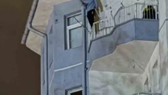 İntihara kalkışan şahıs 4 saatte ikna edildi