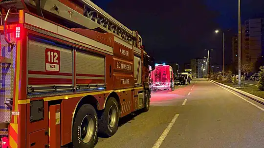 İntihara kalkışan şahsı polis 3 saatte ikna etti