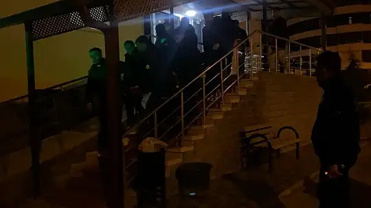 İş arkadaşı tarafından evde ölü bulundu