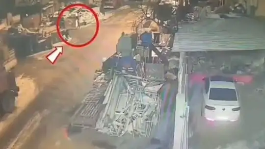 İş yerinden 250 bin TL değerinde hurda çaldılar: 2 gözaltı