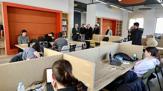 Isparta Belediye Başkanı'ndan Melikgazi'ye övgü