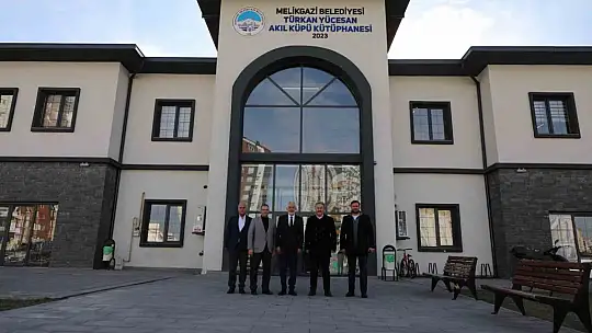 Isparta Belediye Başkanı'ndan Melikgazi'ye övgü