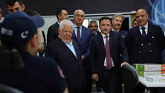 İzzet Özsüzkaya Ortaokulu'nda GÖKTİM Teknoloji Atölyesi açıldı