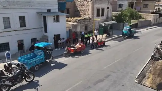 Jandarmadan motosikletlere şok uygulama
