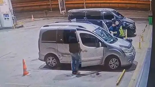 Jandarmanın heimlich manevrası hayat kurtardı