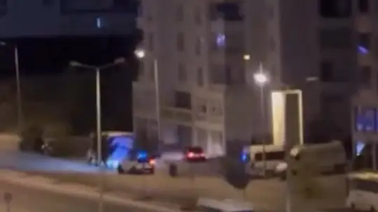 Kaçmak için her yolu deneyen alkollü sürücü yakayı ele verdi... O anlar kamerada