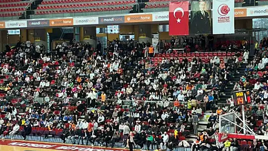 Kadınlar Basketbol Süper Ligi: Melikgazi Kayseri Basketbol: 79 - Fenerbahçe Opet: 93