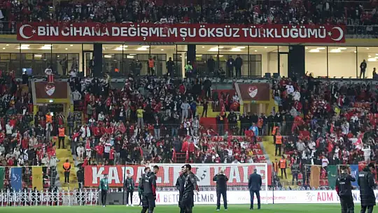 Kadir Has Stadı'nda milli maç coşkusu