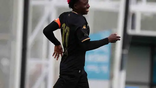Kafayat Atoke Başhıru hat-trick yaptı
