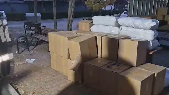 Kamyonet kasasından 821 kilogram kaçak tütün çıktı