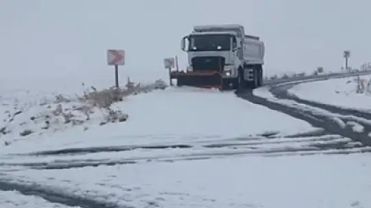 Kar yağdı, ekipler sahaya indi
